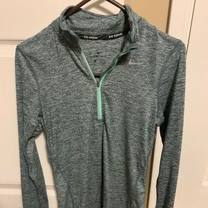 Nike dri fit pullover